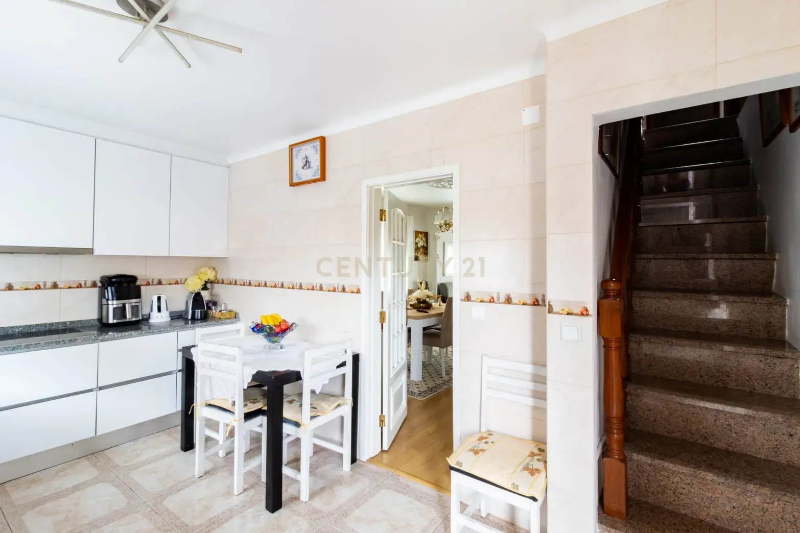 Moradia Isolada com terreno em Marinha Grande - Image 9